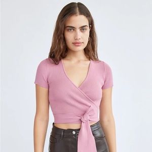 Little moon knit v neck crop top